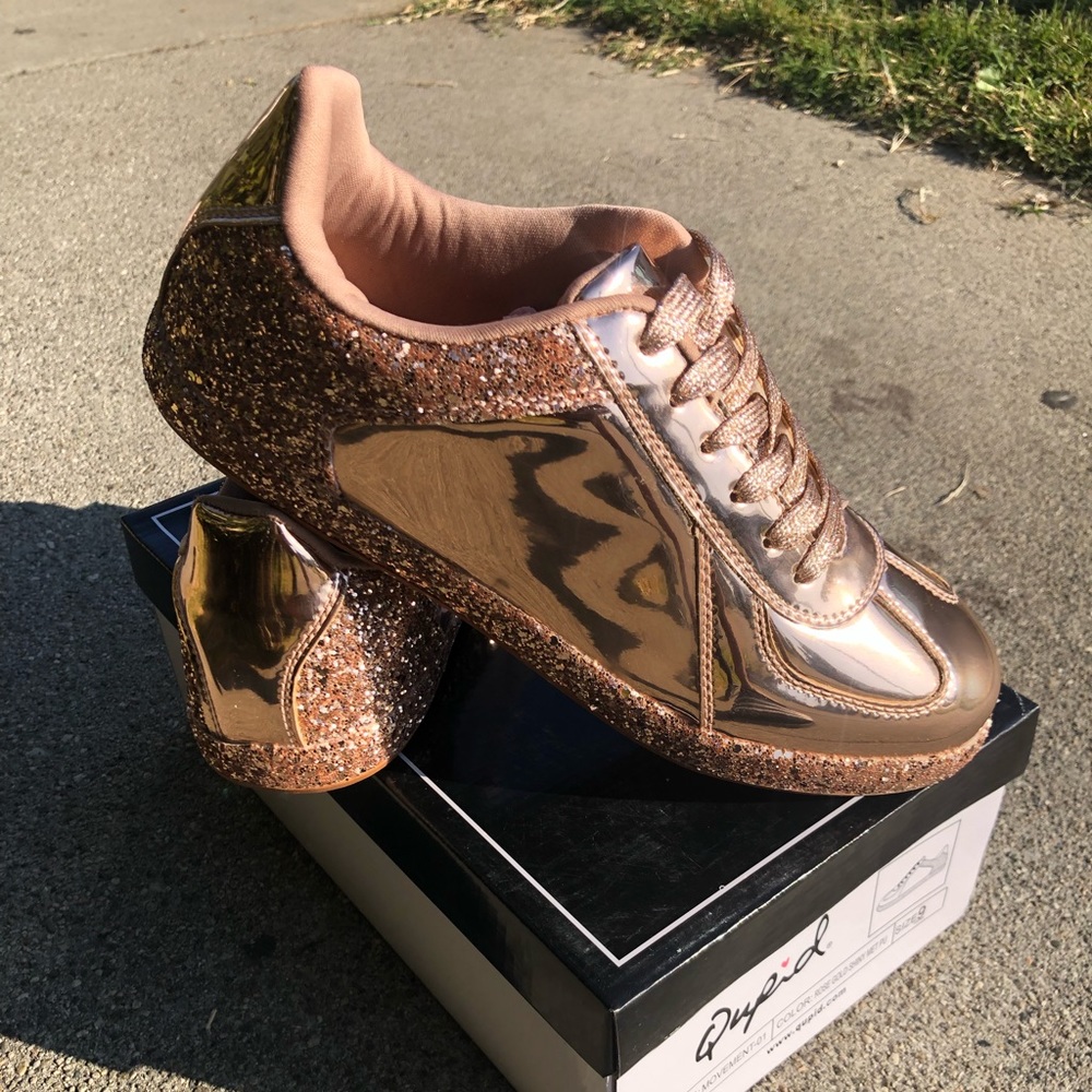Rose Gold Glam Sneakers 👟 - Picture 5 of 6
